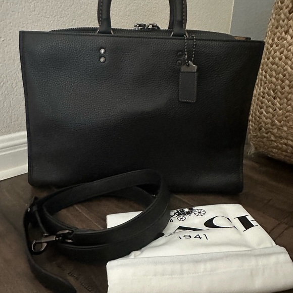 Coach Rogue Brief, Leather. New Without Tag, Includes Dust Bag. - Picture 4 of 13